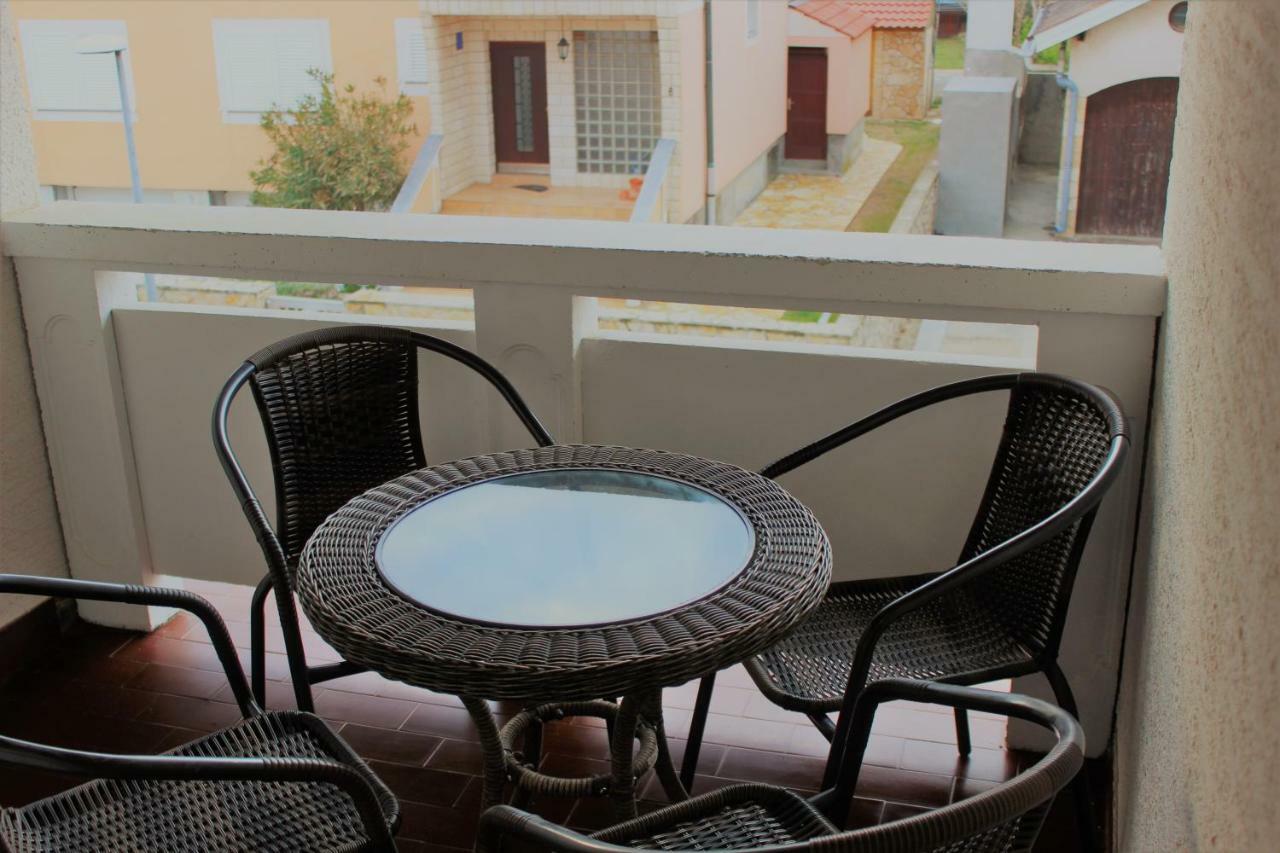 Apartment Bonaca Hoek van Holland Ngoại thất bức ảnh